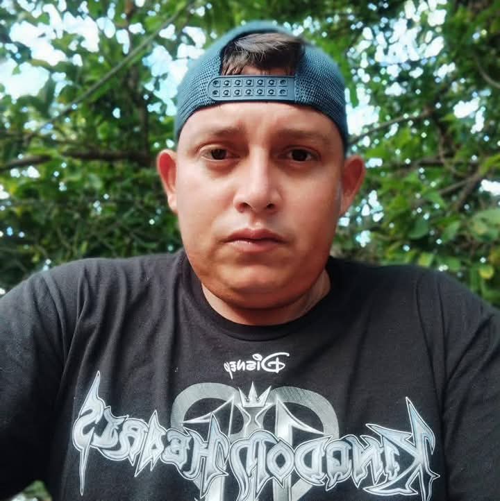 Carlos Hernández